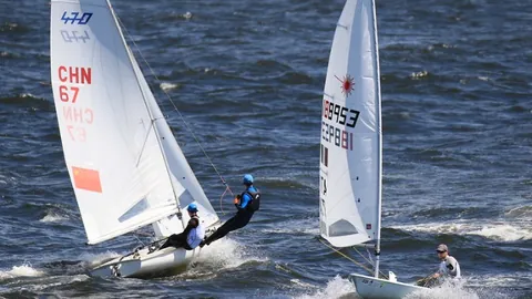 “总书记心系课题：播撒‘石榴籽’，盛开‘团结之花’”